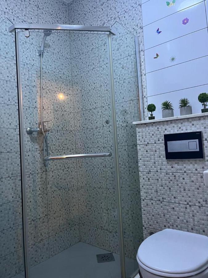 Top Apartment Pristina Exterior foto